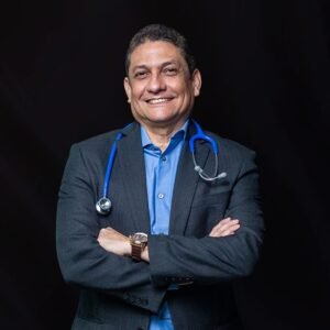 Dr. Eric Díaz, pediatra en Panamá