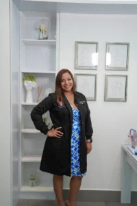 Dra. Mariel Mendieta, ginecóloga y obstetra en Consultorios Médicos San Judas Tadeo, Panamá.